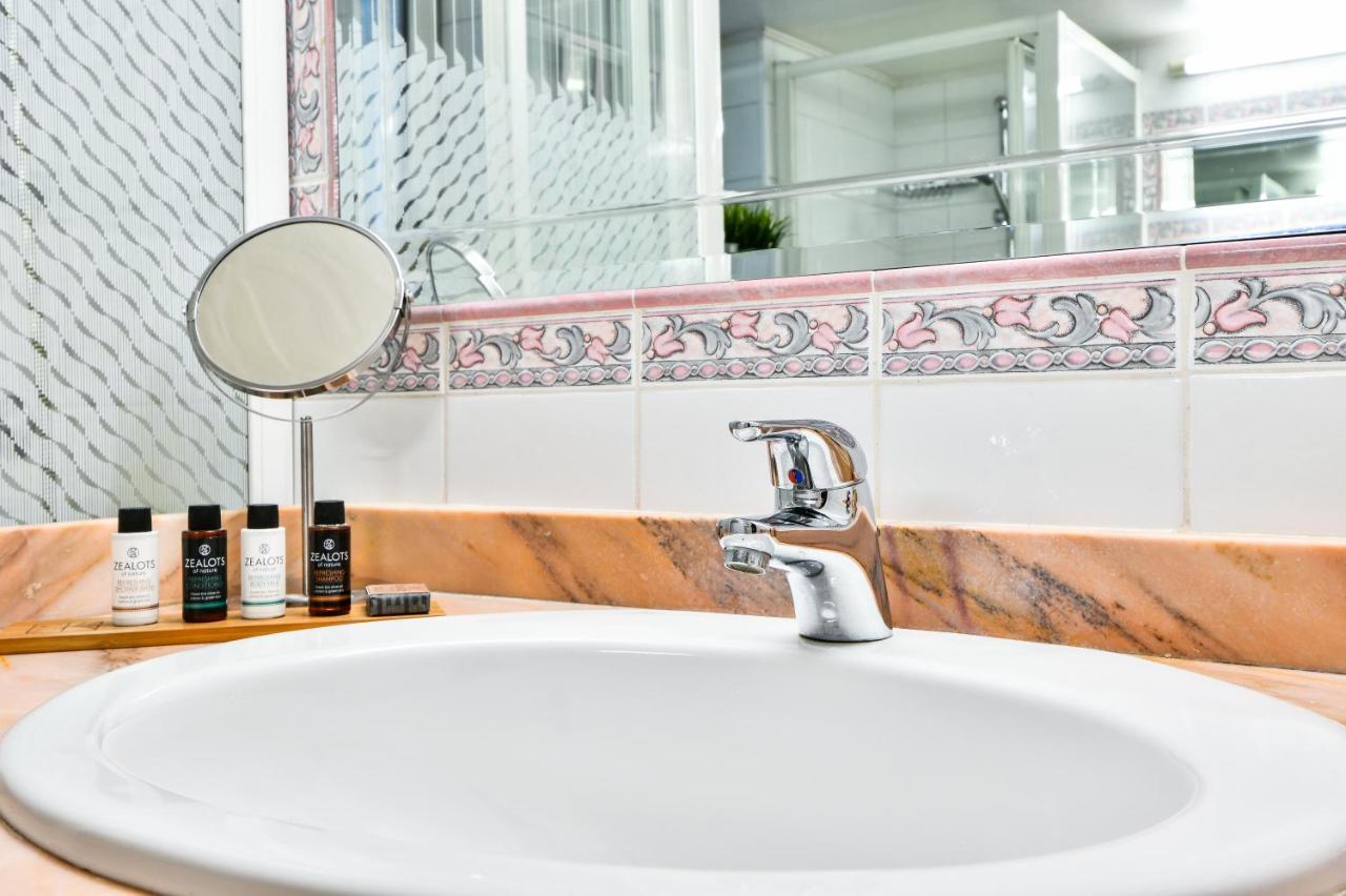 Groovy Apartment By The Sea With Garden Palaio Faliro Eksteriør bilde